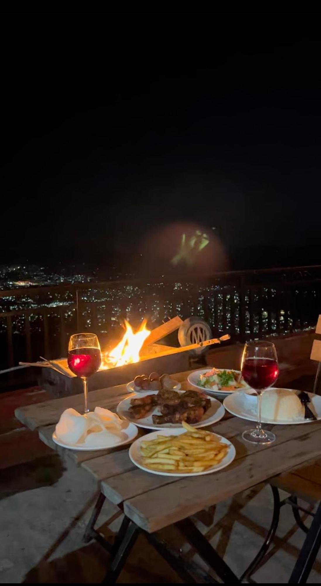 Superview Lodge, Best Himalayan Sunrise In Sarangkot Pokhara Exterior foto