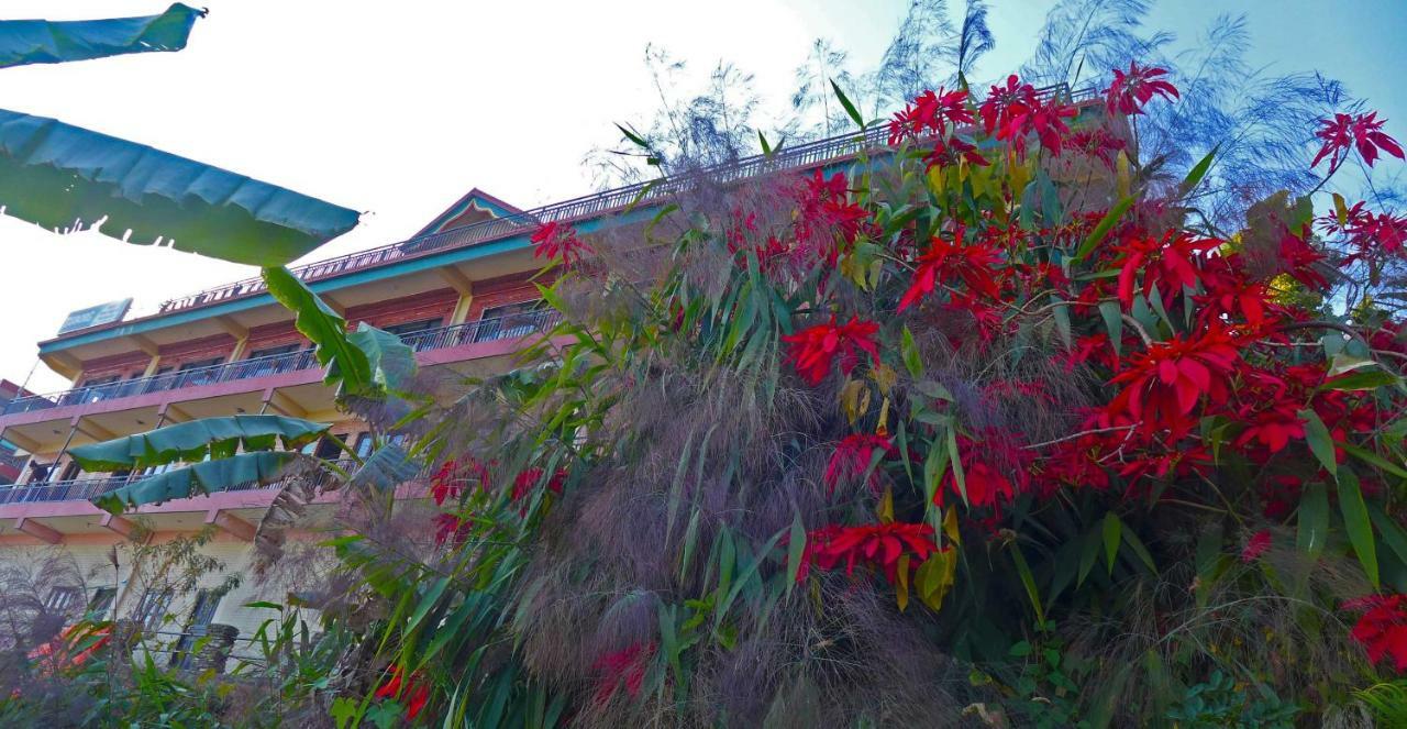 Superview Lodge, Best Himalayan Sunrise In Sarangkot Pokhara Exterior foto
